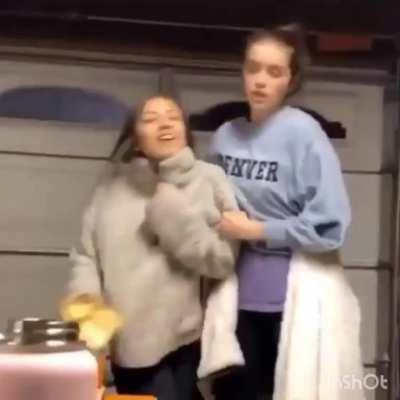 HMC while i pizza smack