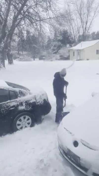 Rare Footage Of My Teenage Son, Shoveling Snow. Hope He Doesn’t See This