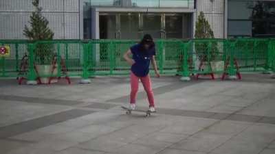 Insane skateboarding skills from 17 year old Isamu Yamamoto