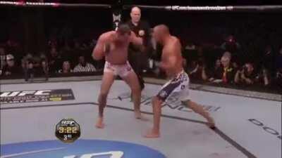 60 seconds of Dan Henderson's devastating right hand