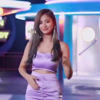 Tzuyu belly slaps