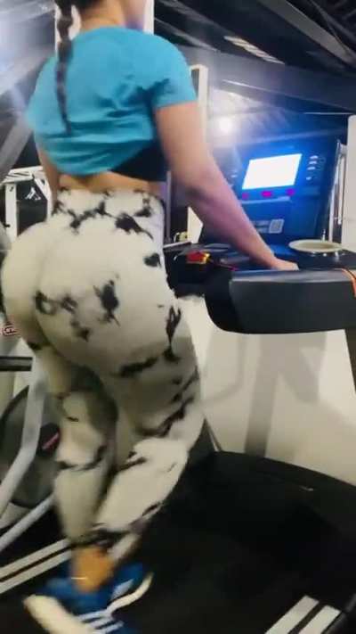 Big Ass Latina msbrow fitness 