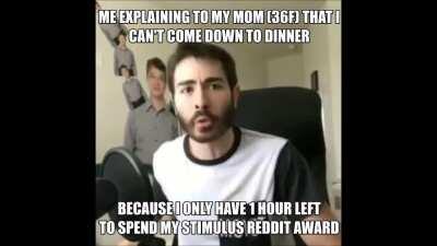 MOM PLEASE I NEED TO GIVE THIS WHOLE SOME AWARD BEFORE 5:00