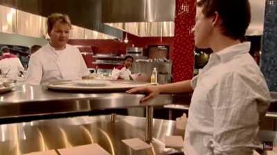 Customer comes to the hot plate to talk to Gordon Ramsey.