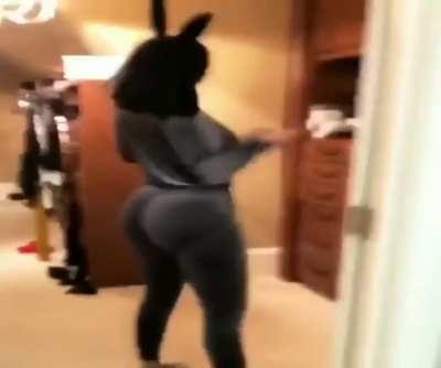 Porsha Twerkin