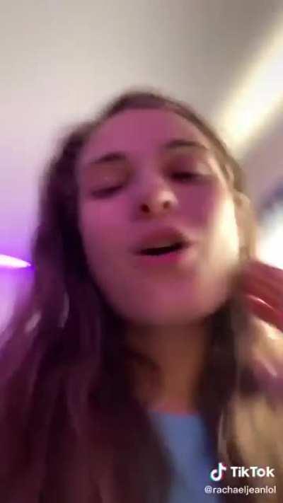 Only the most shameless girls are partaking in this next tik tok trend | @rachaeljeanlol