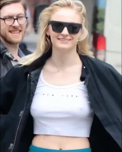 Sophie Turner
