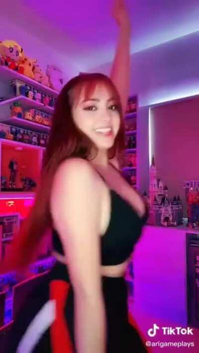 Ari en tiktok