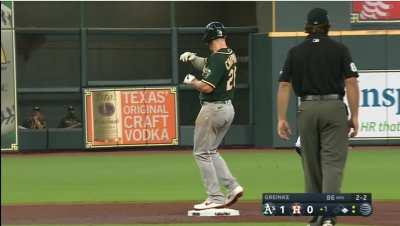 Zack Greinke Only Builds His Unique Legend With Incredible Pitch Calling  Trick — Here's the Sign, Now Try and Hit It