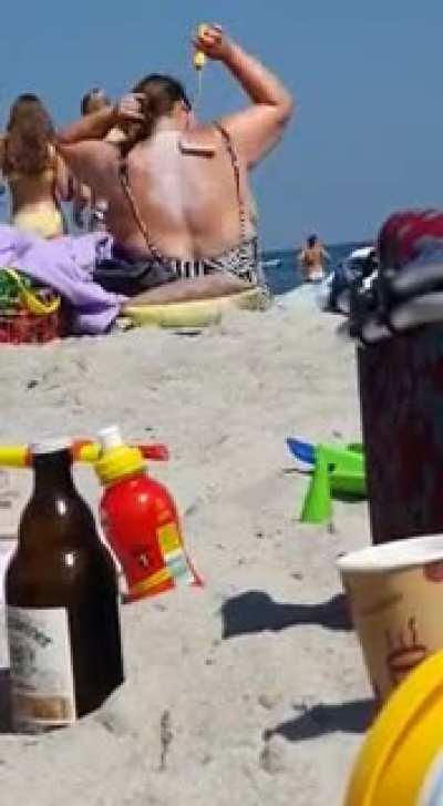 HMF while I put up some suncream