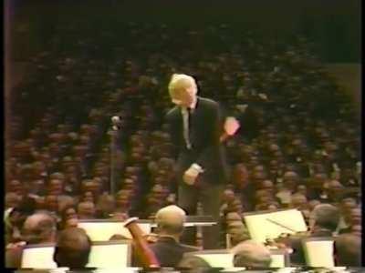 Danny Kaye conducting &quot;Flight of the Bumblebee&quot; for the New York Philharmonic Orchestra, 1981