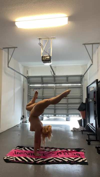 Handbalancing