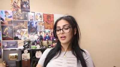 Sssniperwolf having a good time