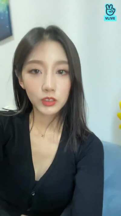 Lovelyz - Yein