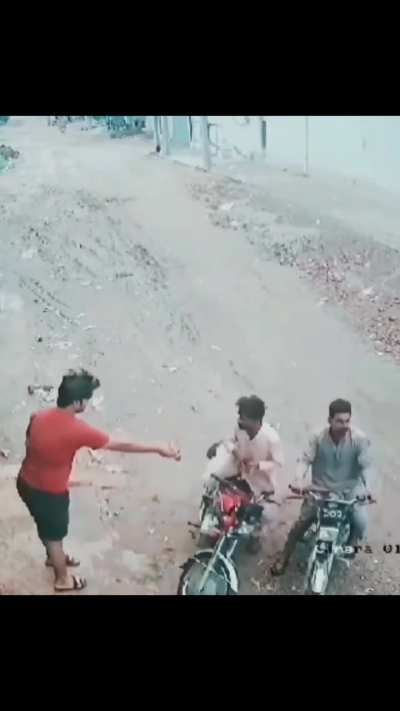 Average day in Pakistan 