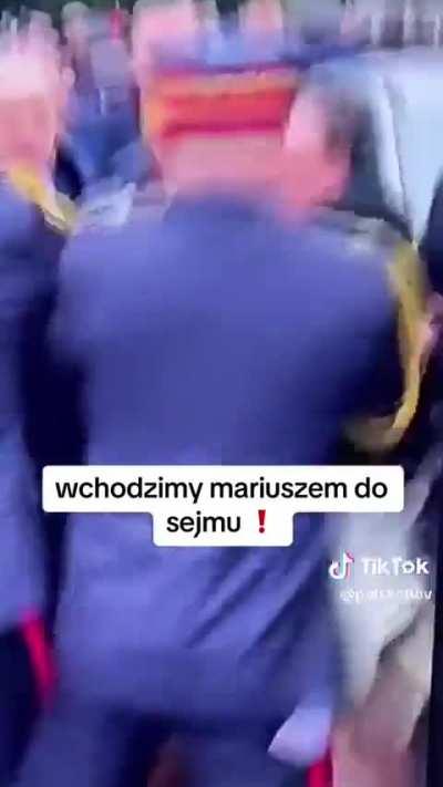 Jak wejść Mariuszem do sejmu...