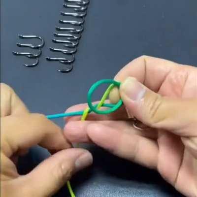 How to make a solid fishing knot