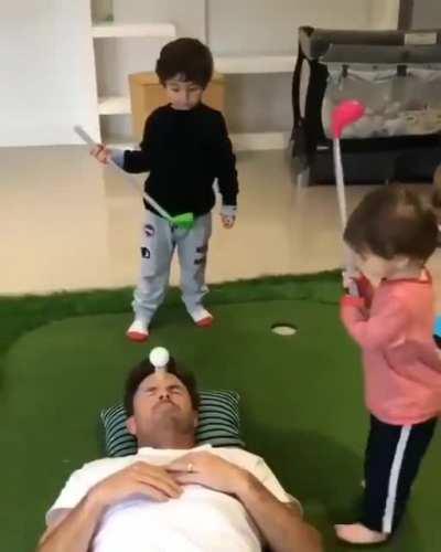 WCGW Golf playing with kids