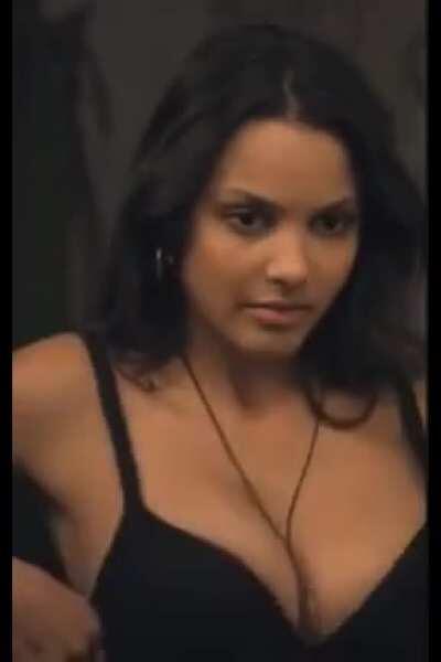 Jessica Lucas in Friends With Benefits