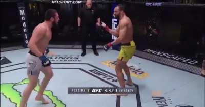 [SPOILER] Main Card Fighter slaps his opponent