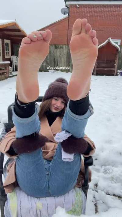 Frosty feet