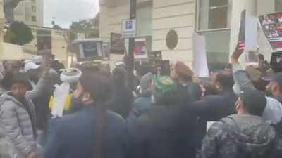 TLP UK held a Protest Outside the Pakistani High Commission in London