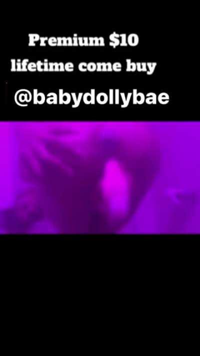 Add my snap @babydollybae for $10 exclusive private Snapchat story