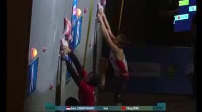 The first time a woman climbed under 7 seconds in a rock climbing competition