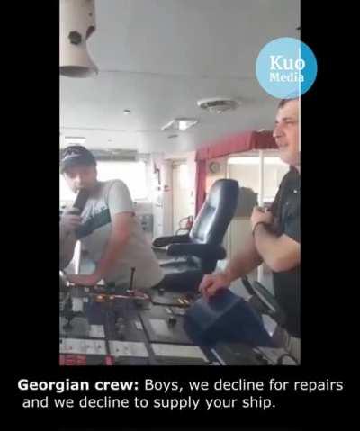 Georgian ship refused to give fuel to a Russian ship (Eng. Subtitles)