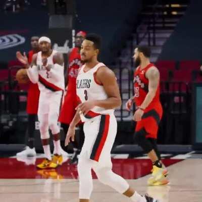 Slow motion look at CJ McCollum's spin to step-back against the Toronto Raptors to give them the lead in the final seconds