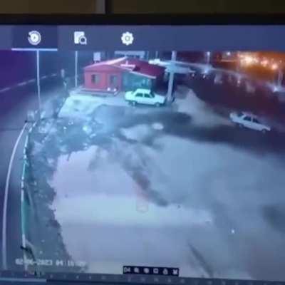 Turkey earthquake security camera shows how powerful 7.7 magnitude is. You can see the ground breaking and shaking.