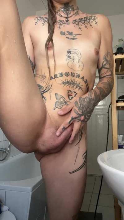 are tattoos a turn on?