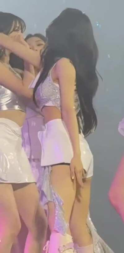 Seoyeon cheeks 🍑