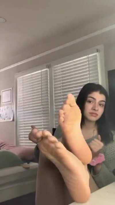 Those soles are huge