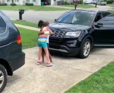 Best friends meet for the first time after months due to quarantine