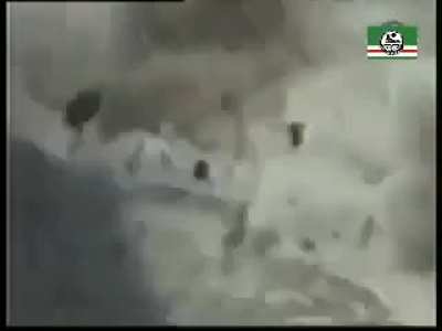 Chechens blowing up Russian APC with troops on top via IED 