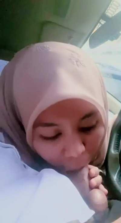 hijabblowjob