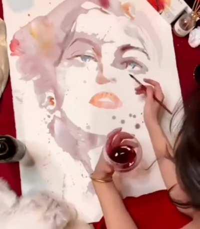 Artist uses wine to create mind-blowing art