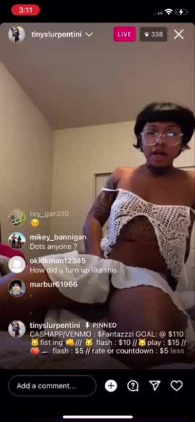 tinySerpentine playing with her pussy & tasting it 🐍after Instagram LIVE simps🤓cash app her💳 🤳