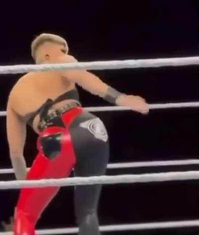 Rhea Ripley Booty Smack 🍑🥵🥵