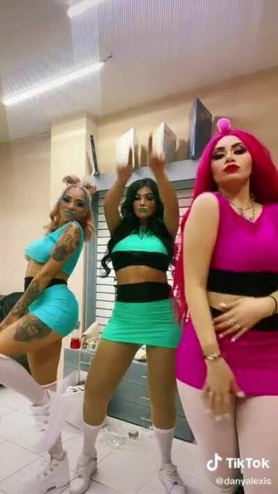 Pamela Carbajal, La Bebeshita y Yessica González