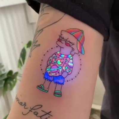 Tattoo under the UV light