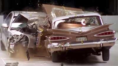 1959 car vs modern car: Head on crash test