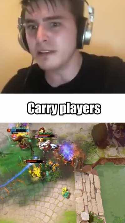 Carry players vs Support players