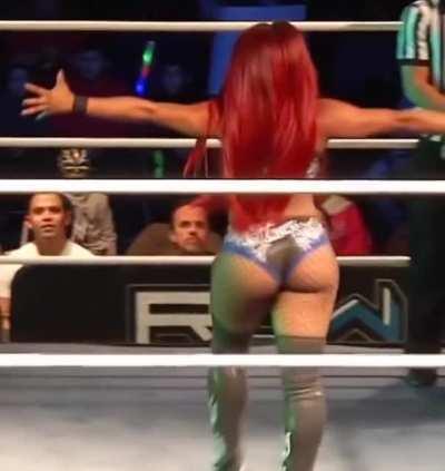 Kiera Hogan massive ass