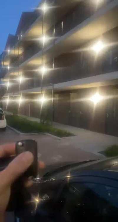 car key interfere with the lights