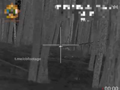 Ukrainian sniper shoots down 2 russian soldiers using thermal sights in an unknown forest