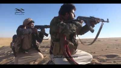 Pro-Hadi Yemeni Militia fighting Houthi's in the Desert South of Ma'rib - Dec 19, 2021