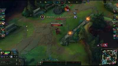 a silver lux outplay u can dive her using this combo