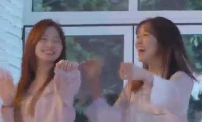 200614 VLIVE-I*ZONE X LieV // Minju cute dance